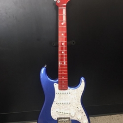Fender® USASTRAT Fender ODM Custom Shop USA Stratocaster Ocean Blue Metallic Body w/ Custom Red Lacquer Neck
